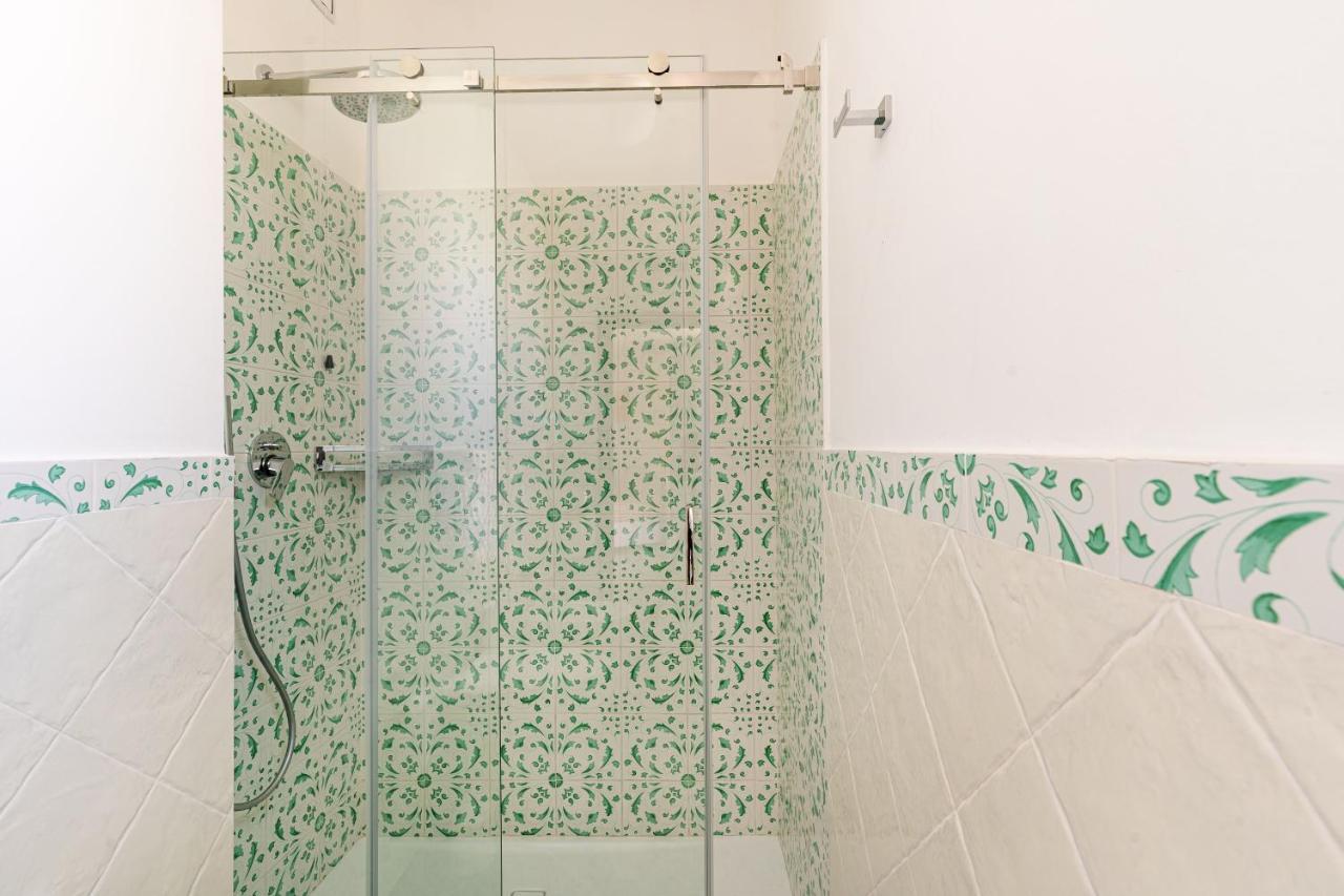 ポリニャーノ・ア・マーレ Don Leonardo - Pool And Wellness Bed & Breakfast エクステリア 写真
